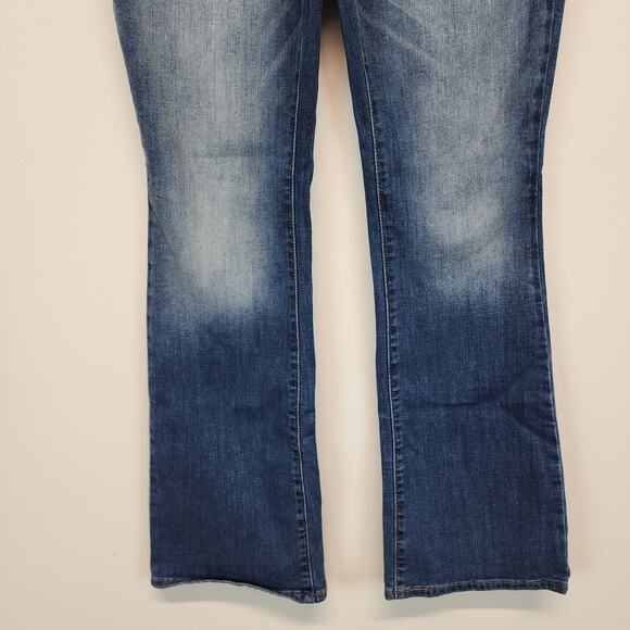 Levi Strauss Mid Rise Bootcut Jeans Size 29x31 Medium Wash Distressed Stretch - Picture 4 of 14